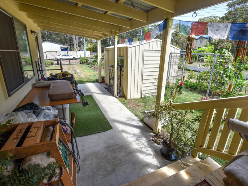 1 Crystal Street, Russell Island QLD 4184