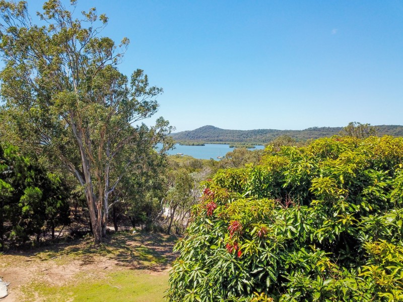 31 Main view Drive, Russell Island QLD 4184