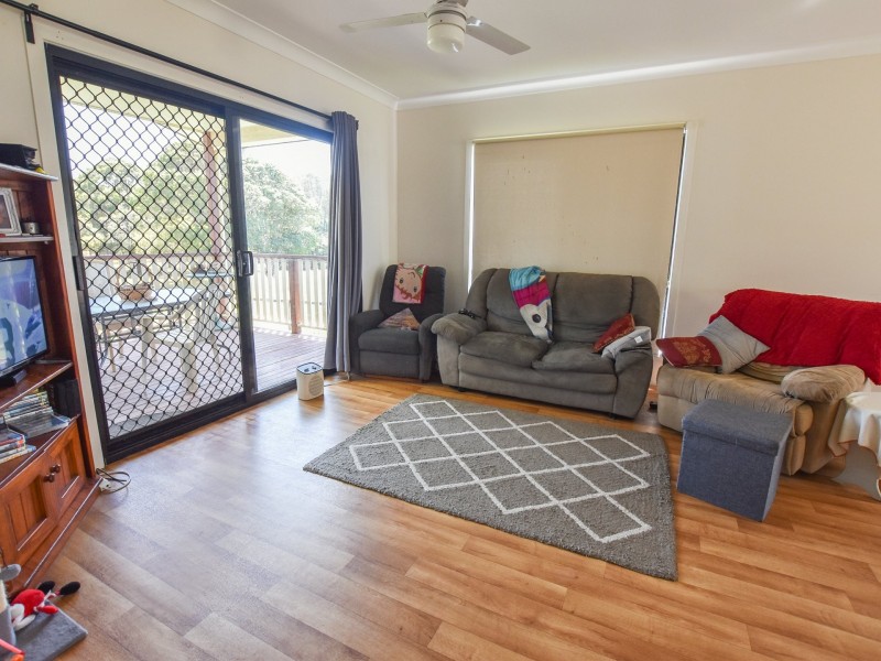 150 High Street, Russell Island QLD 4184