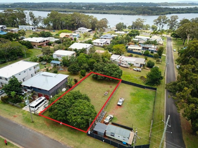 25 Cavendish Street, Russell Island QLD 4184