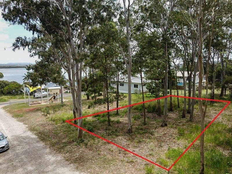 19 Ranora Avenue, Russell Island QLD 4184