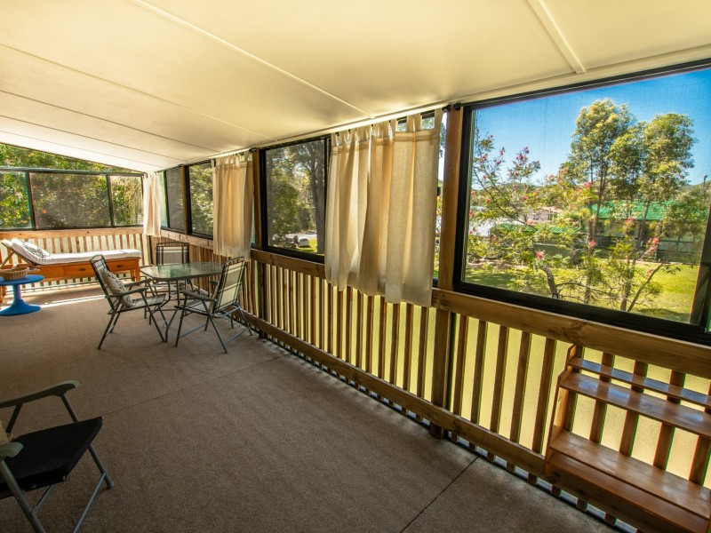 11 Peronne Avenue, Russell Island QLD 4184