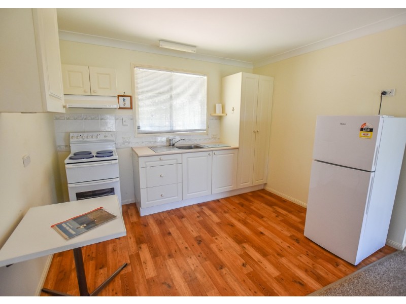 11 Peronne Avenue, Russell Island QLD 4184