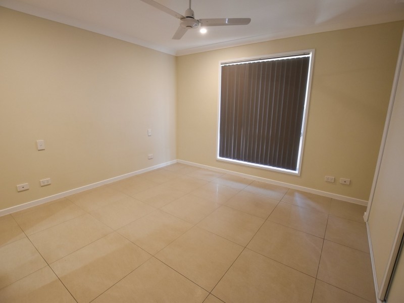 81 Laurel Street, Russell Island QLD 4184