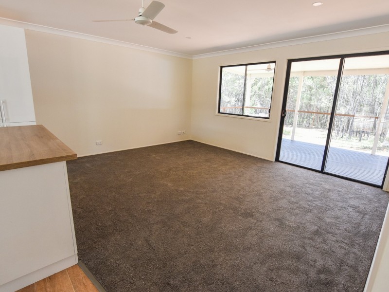 8 Saturn Street, Russell Island QLD 4184