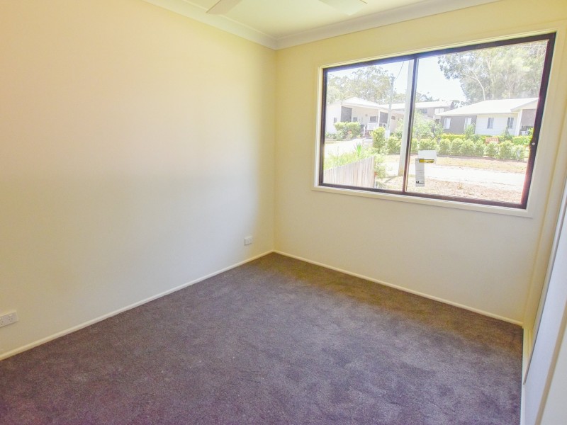 8 Saturn Street, Russell Island QLD 4184