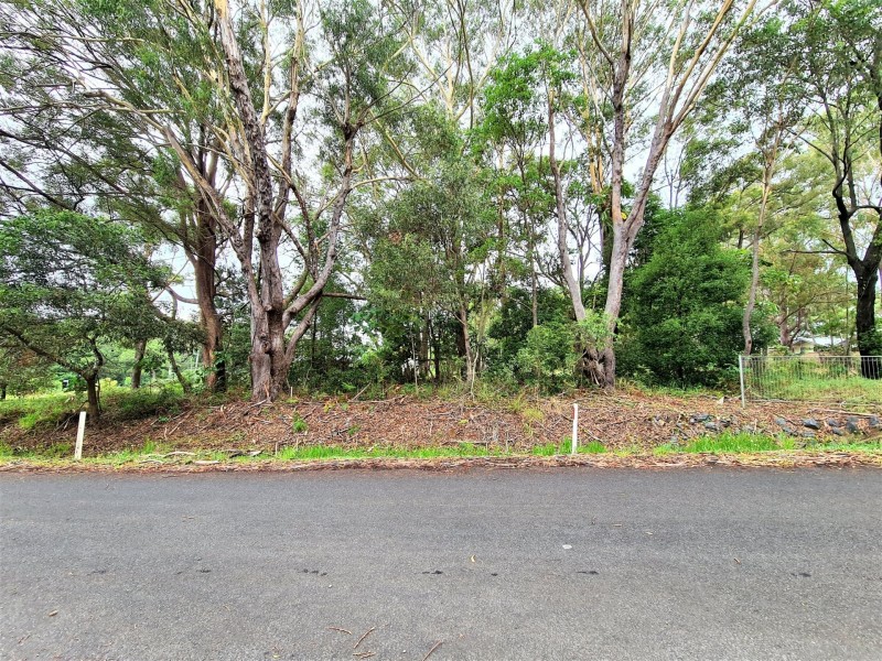 4 Regal Street, Russell Island QLD 4184