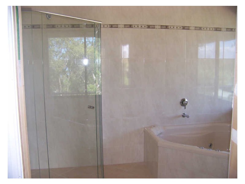 6 James Street, Russell Island QLD 4184