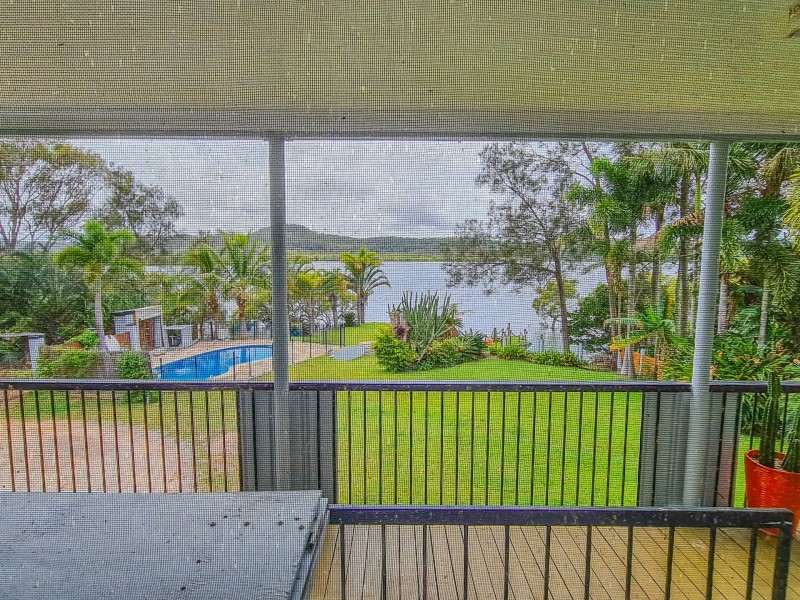 110 Minjerriba Road, Russell Island QLD 4184