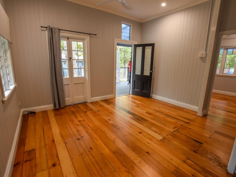 11 Oxford Street, Russell Island QLD 4184