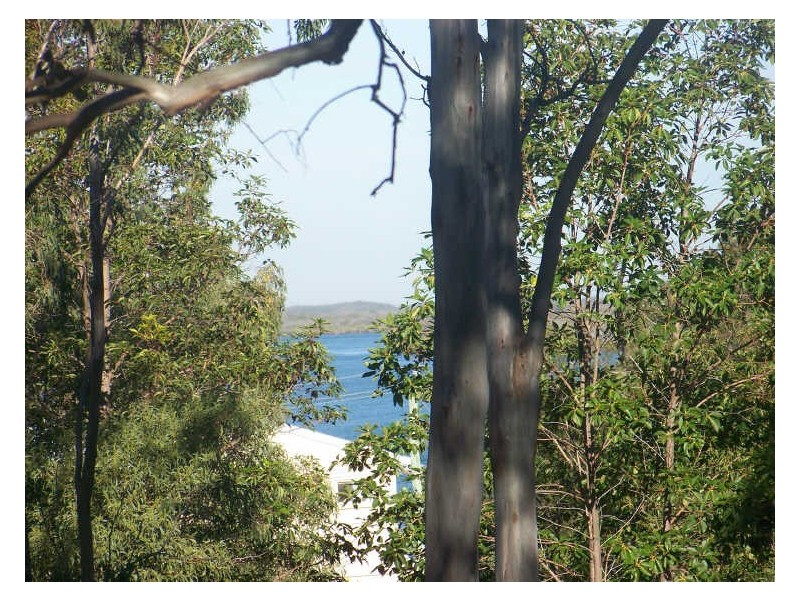 42 Cassandra, Russell Island QLD 4184