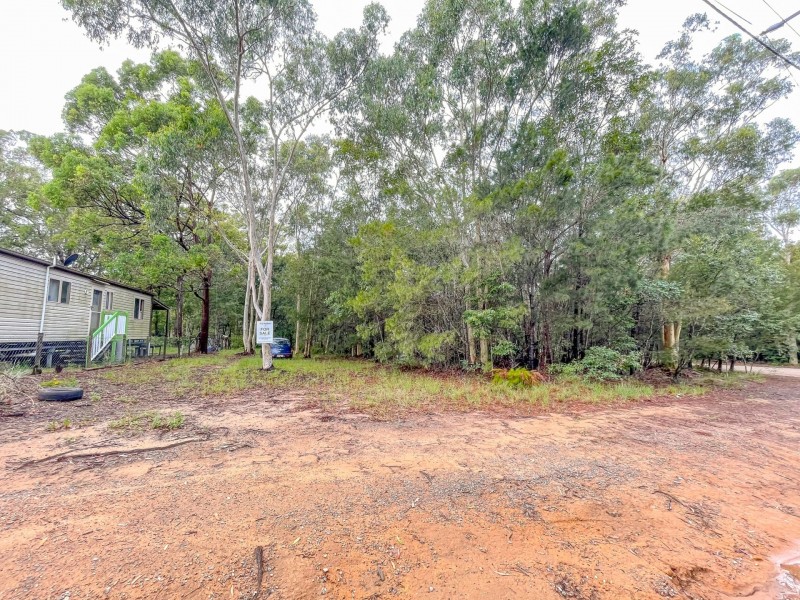 11 Flamingo St, Russell Island QLD 4184