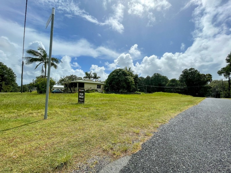 32 Goolagong, Russell Island QLD 4184