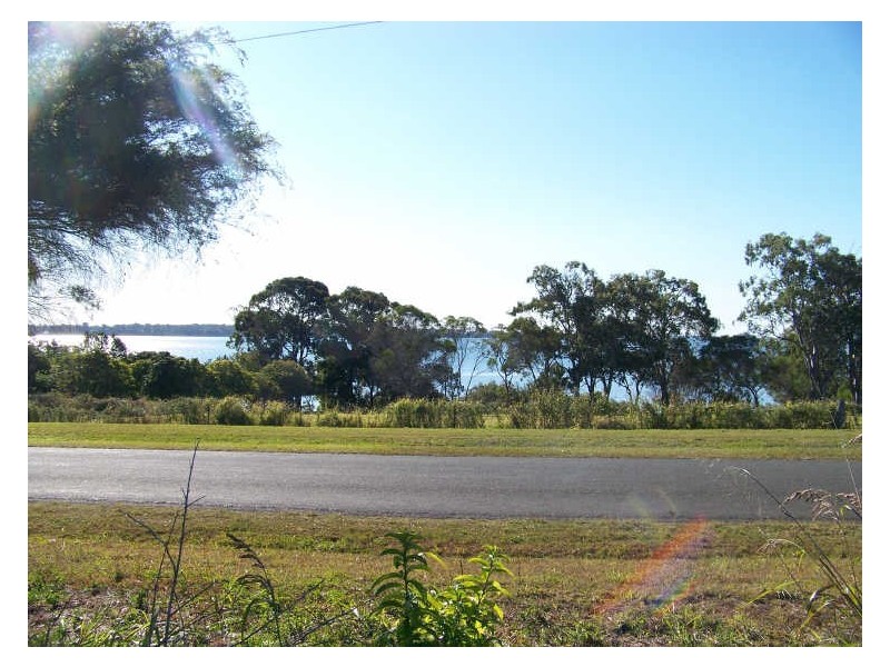 2-22 Canaipa Point Drive, Russell Island QLD 4184