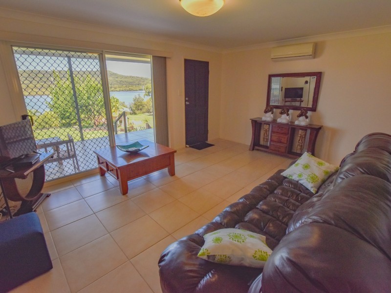 68 Wahine Drive, Russell Island QLD 4184