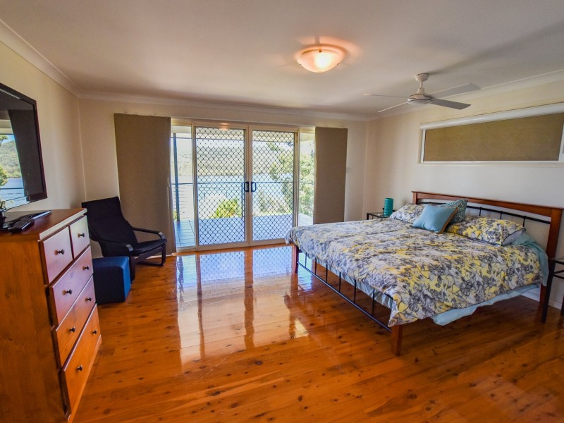68 Wahine Drive, Russell Island QLD 4184