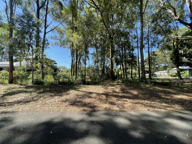 59 Harvey St, Russell Island QLD 4184