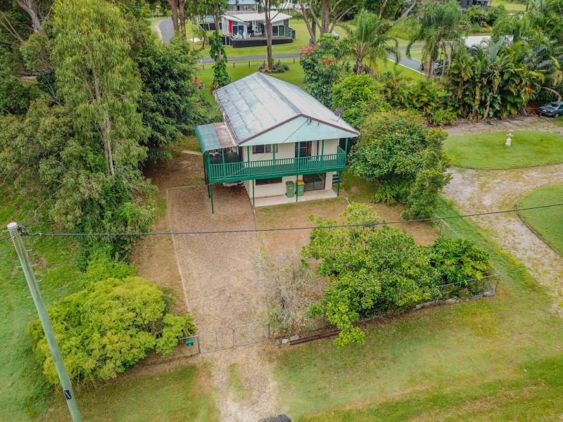 69 Taylor Street, Russell Island QLD 4184
