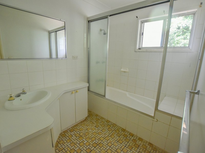 69 Taylor Street, Russell Island QLD 4184