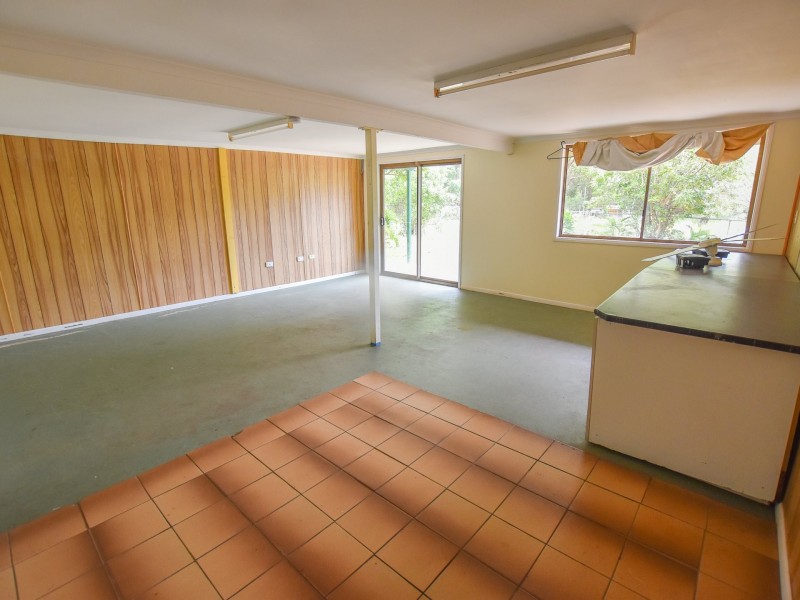 69 Taylor Street, Russell Island QLD 4184