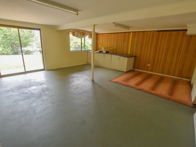 69 Taylor Street, Russell Island QLD 4184