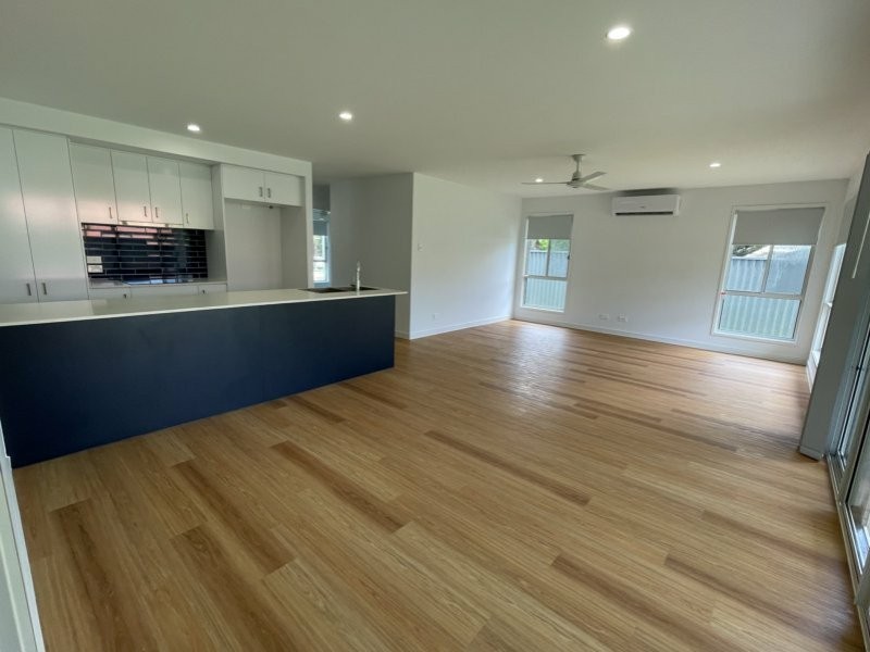 73 Laurel Street, Russell Island QLD 4184