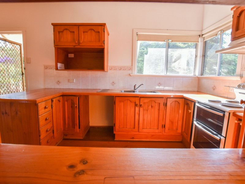 2 Highland Street, Russell Island QLD 4184