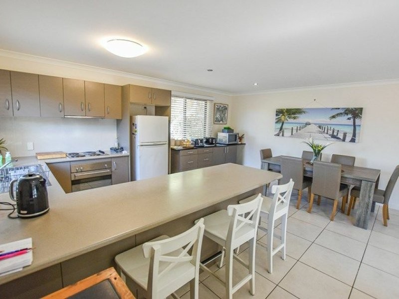 220 Centre Road, Russell Island QLD 4184