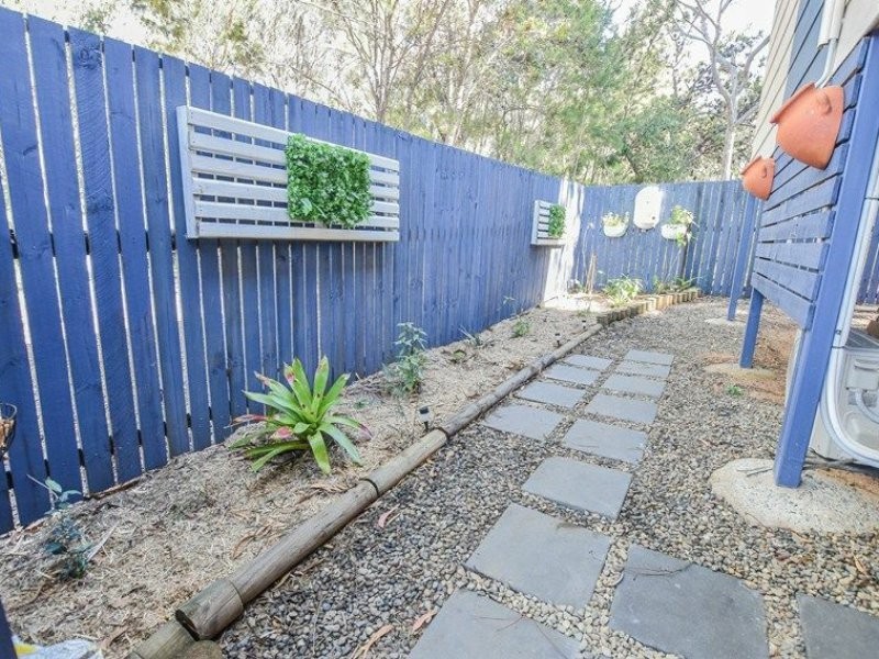 220 Centre Road, Russell Island QLD 4184