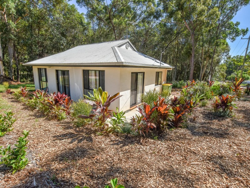 74 Falconhurst Road, Russell Island QLD 4184