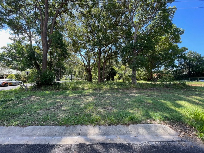 89 Jackson Rd, Russell Island QLD 4184