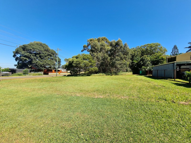 111 Canaipa Point Drive, Russell Island QLD 4184