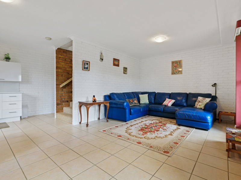 7 Alice St, Russell Island QLD 4184