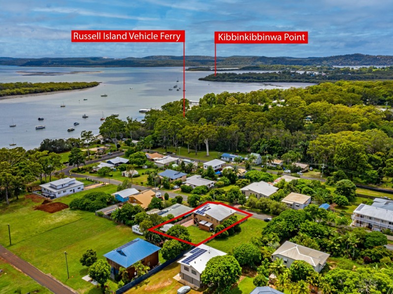 7 Alice St, Russell Island QLD 4184