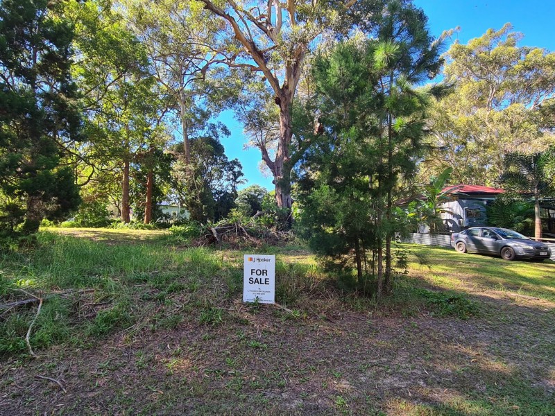 18 Oxford Street, Russell Island QLD 4184