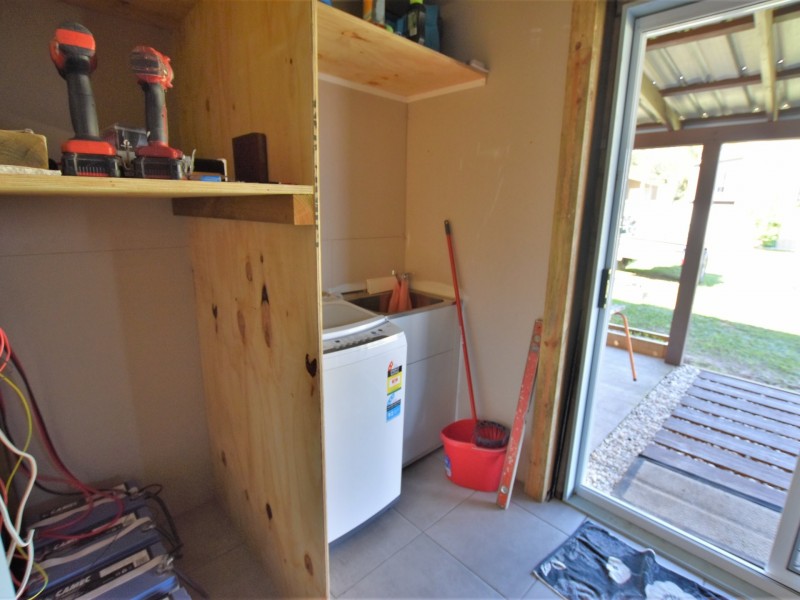 17 Panorama Avenue, Russell Island QLD 4184