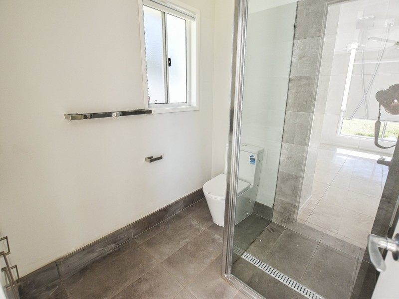 9 Rossi Avenue, Russell Island QLD 4184