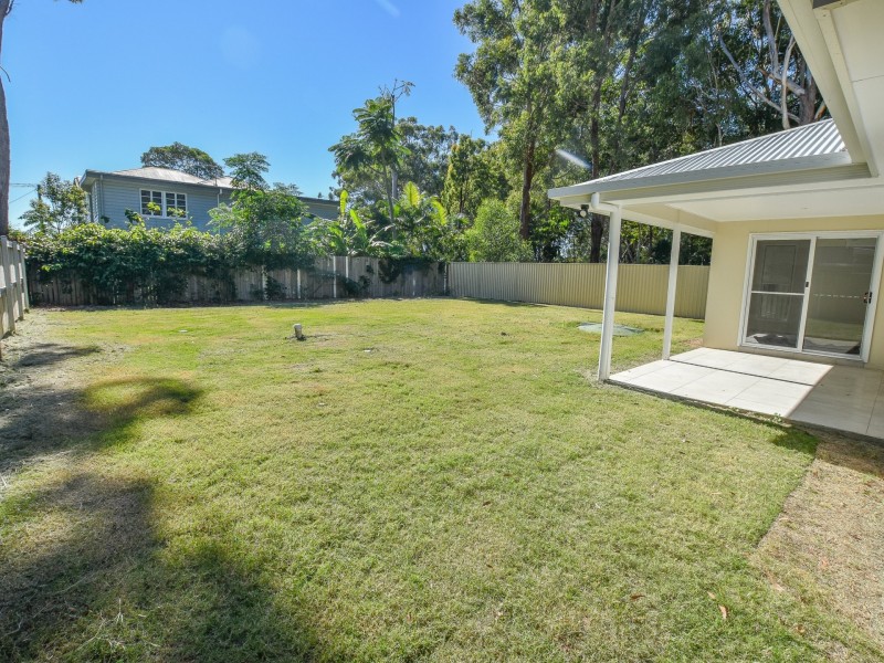 9 Rossi Avenue, Russell Island QLD 4184