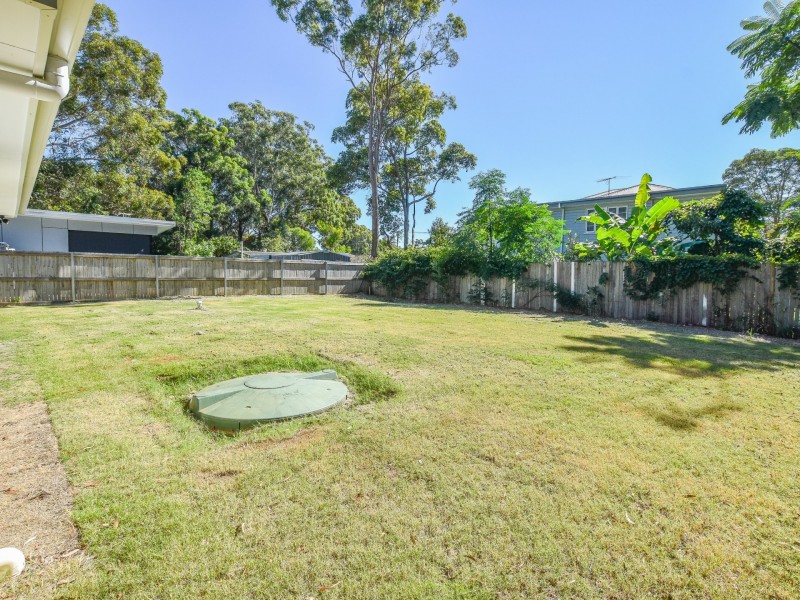 9 Rossi Avenue, Russell Island QLD 4184