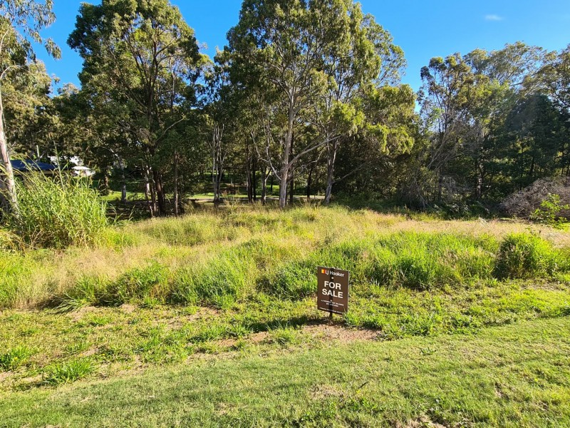 4 The Tor Walk, Russell Island QLD 4184