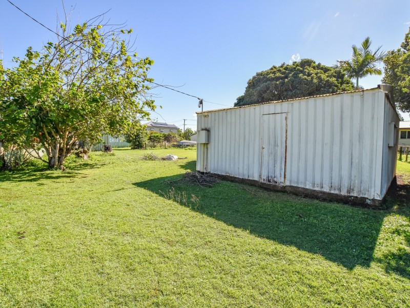 1 Grevillea Street, Russell Island QLD 4184