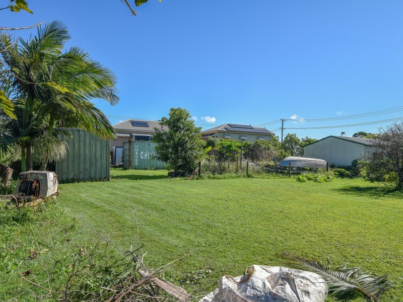 1 Grevillea Street, Russell Island QLD 4184