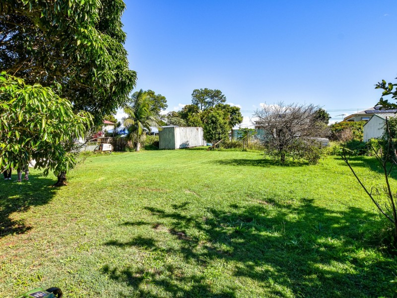 1 Grevillea Street, Russell Island QLD 4184