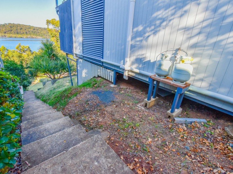 115 Wahine Drive, Russell Island QLD 4184