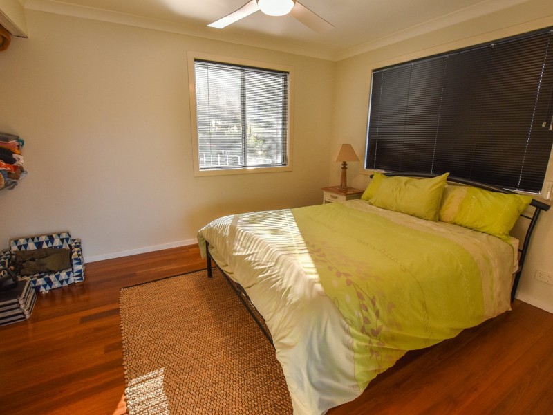 115 Wahine Drive, Russell Island QLD 4184