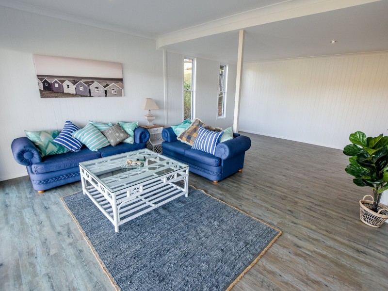 115 Wahine Drive, Russell Island QLD 4184