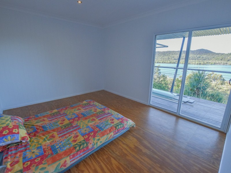 115 Wahine Drive, Russell Island QLD 4184