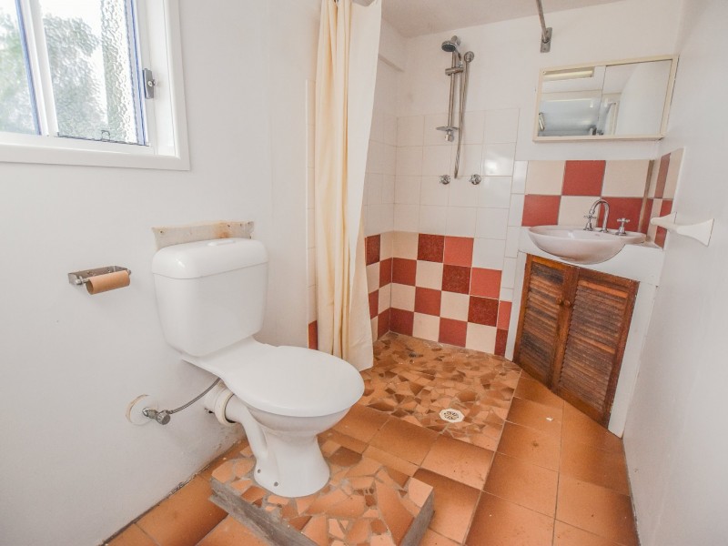 69 Taylor Street, Russell Island QLD 4184