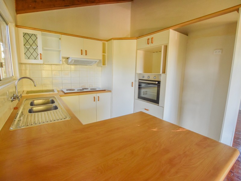 69 Taylor Street, Russell Island QLD 4184