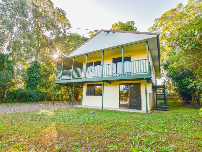 69 Taylor Street, Russell Island QLD 4184
